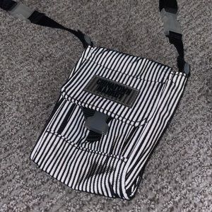 CHINATOWN MARKET 3M Body Bag